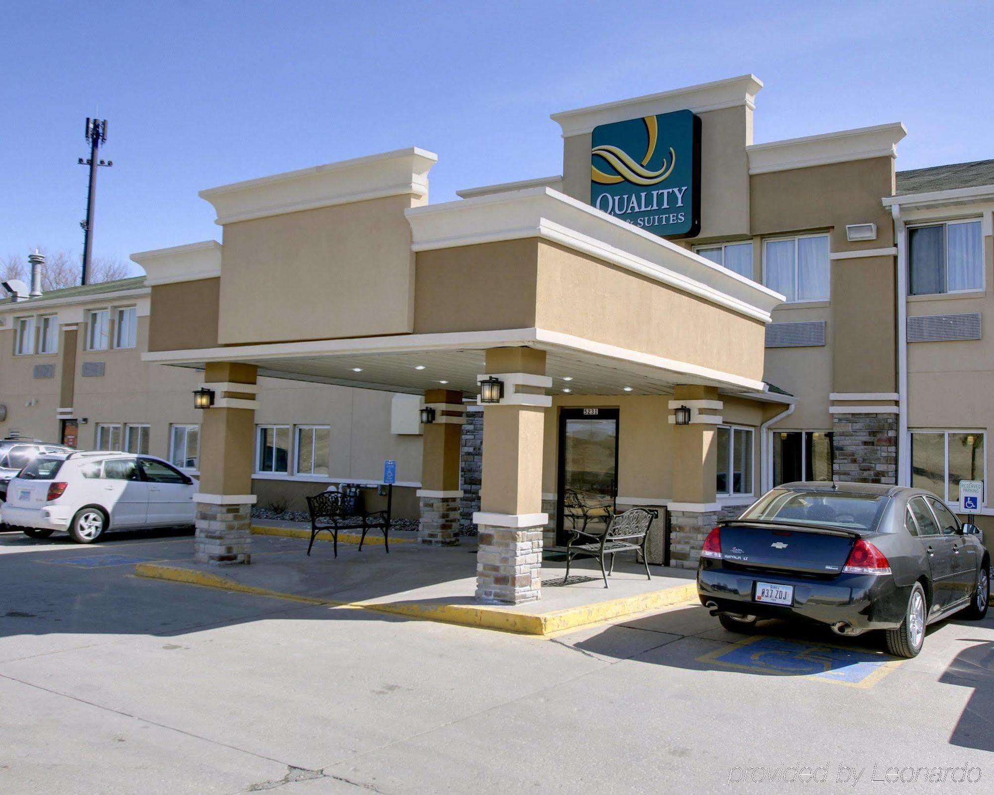 Quality Inn & Suites Des Moines Airport Eksteriør billede